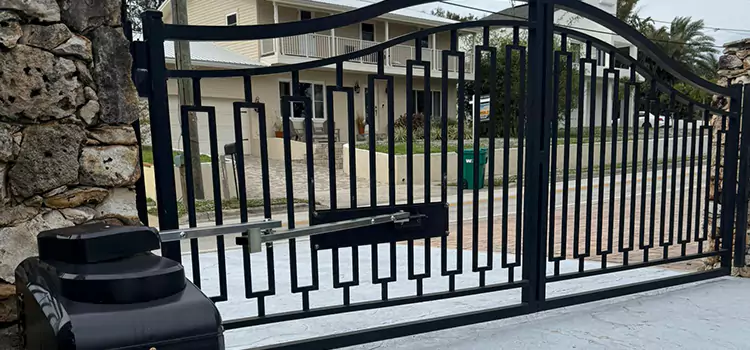 Swing Gate Opener with Keypad Quincy